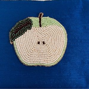 Hand made beaded  green apple appliqué patch,hand embroidered,DIY patch appliqué